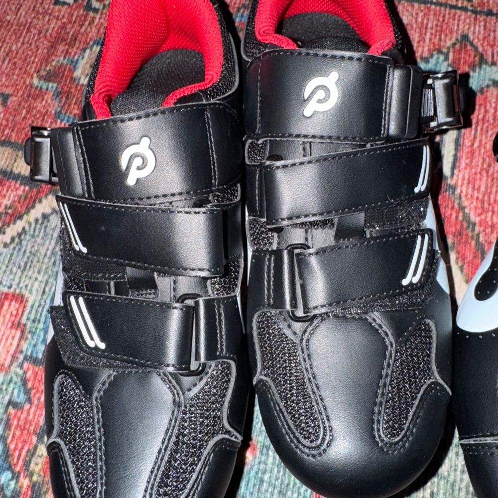 Peloton Black Athletic Cycling Shoes with Red Lining